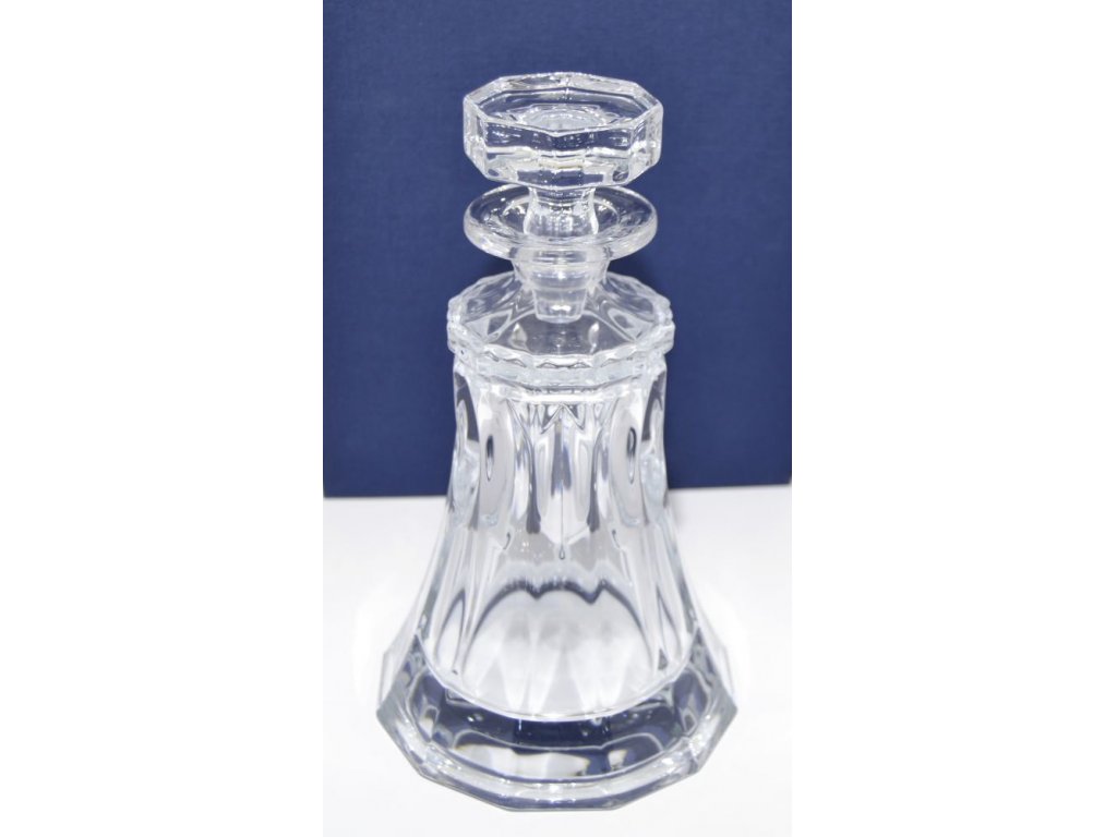 Welington crystal bottle