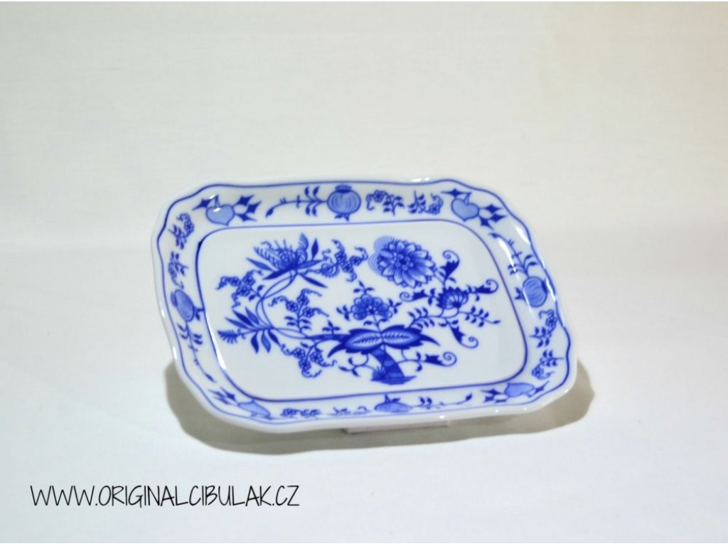 máslenka hranatá velká cibulák 19 x 15 cm cibulák český porcelán Dubí 2.jakost