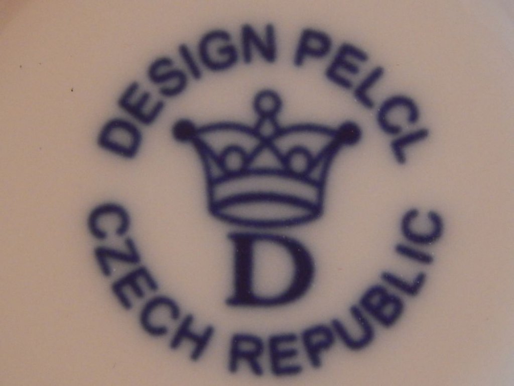 Podšálek espresso Bohemia Cobalt - design prof. arch. Jiří Pelcl, cibulový porcelán Dubí