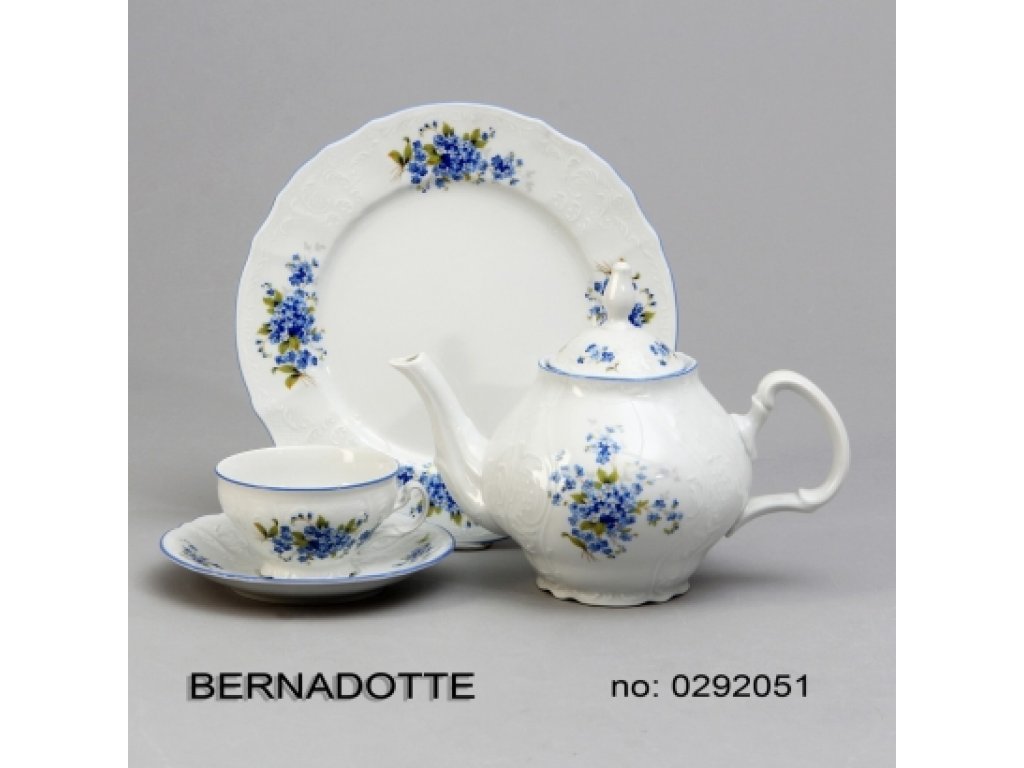 talíř hluboký 23cm   Pomněnky  Bernadotte  porcelán Thun  český porcelán Nová Role