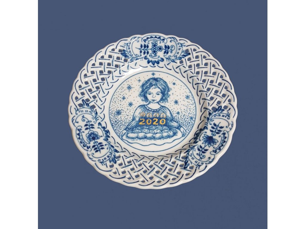 Zwiebelmuster Wall Plate Embossed 2018 18cm, Original Bohemia Porcelain from Dubi