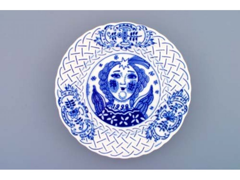 Zwiebelmuster Plate Anniversary 1998  embossed hanging 18cm Original Blue Onion Pattern Bohemia from Dubi 