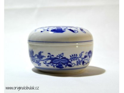 Zwiebelmuster Round  Box, Original Bohemia Porcelain from Dubi