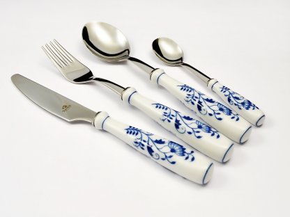 Blue Onion Pettern Cutlery set for 6 persons 24 pcs original Bohemis porcelain