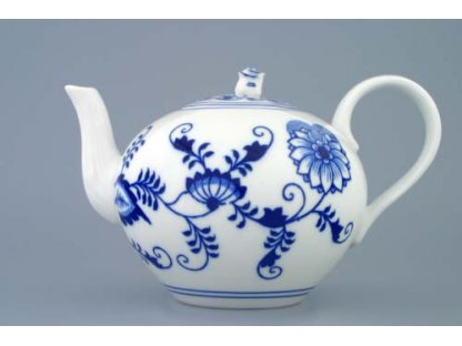 Zwiebelmuster Tea Pot with Strainer 1.20L, Original Bohemia Porcelain from  Dubi