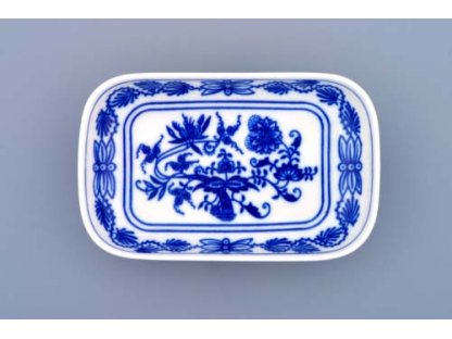 Zwiebelmuster Dish Medium AERO, Original Bohemia Porcelain from Dubi
