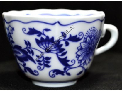 Zwiebelmuster Cup A wiith Saucer A 0.08L + 11cm, Original Bohemia Porcelain from Dubi