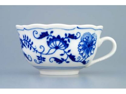 Zwiebelmuster Cup C/1 with  Saucer ZC/1,  Original Bohemia Porcelain from Dubi