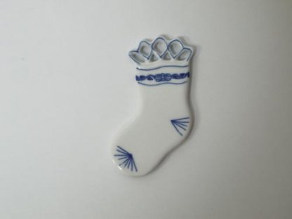 Cibulák vianočná ozdoba obojstranná ponožka  záves 9,5 x 3,5 cm cibulový porcelán originálny cibulák Dubí