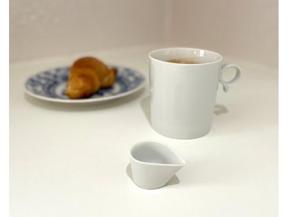 White Mug and a saucer Reset maxi 0,32 L Bohemia Porcellain