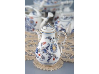 Zwiebelmuster gold plated with ruby ​​decoration Mini coffee pot Original Blue Onion Pattern Bohemia from Dubi 