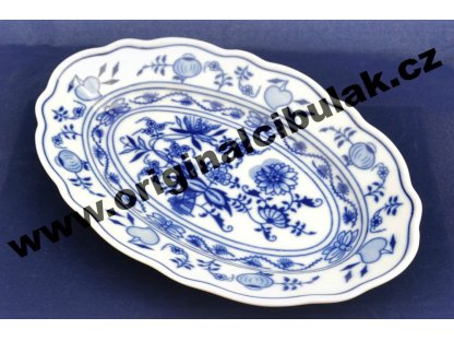 Zwiebelmuster Oval Dish 20cm, Original Bohemia Porcelain from  Dubi