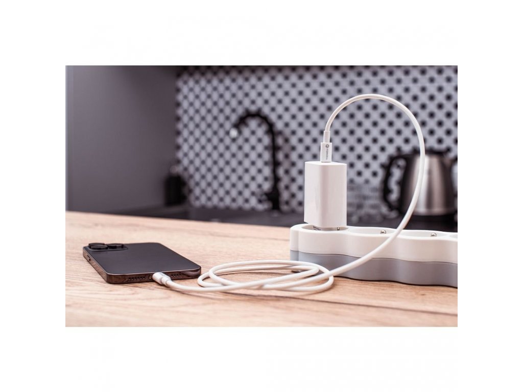 Kabel FORCELL USB-C na Lightning 8-pin MFI 3A/9V 30W (Max) C901 1m bílý
