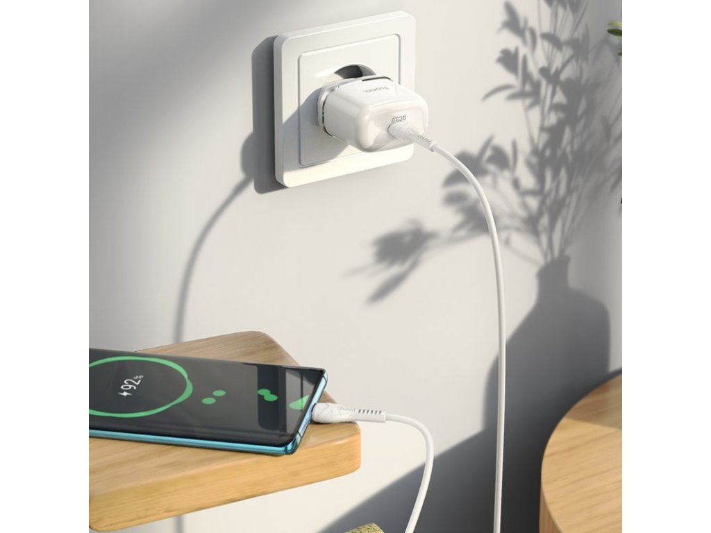 HOCO charger Type C PD 20W Fast Charge Victorious with cable for Type C N24 white