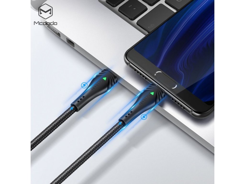 Mcdodo nabíjecí / datový kabel USB-C / USB-C 3A PD 1,5m Manta Series černá