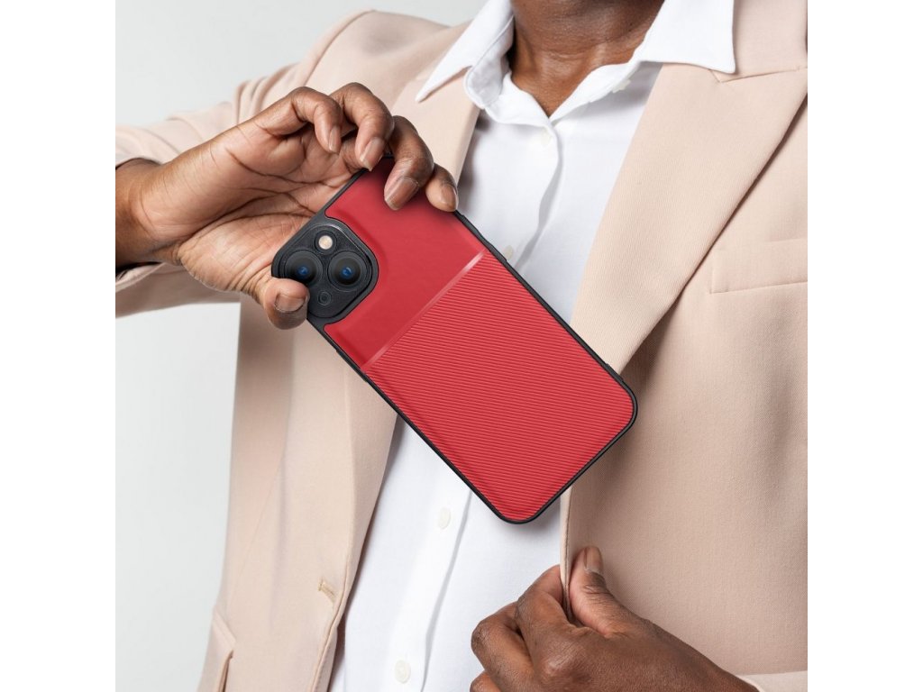 NOBLE Case for IPHONE 15 Plus red