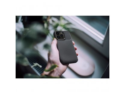 CARBON PREMIUM Case for IPHONE 14 Pro black