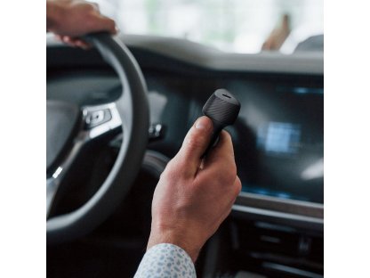 FORCELL CARBON nabíječka do auta typ C 3.0 černá (celkem 20W) + kabel pro typ C