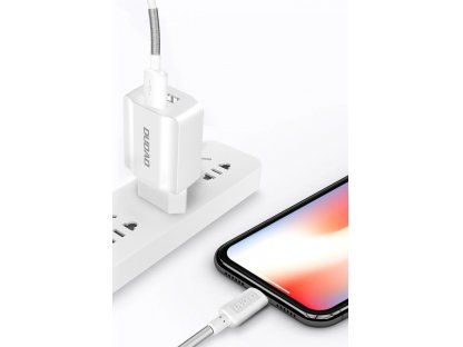 síťová nabíječka EU 2x USB 5V/2,4A + Lightning kabel bílá (A2EU + Lightning bílá)