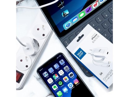 Cestovní nabíječka Blue Star pro iPhone X/11/12 - 18 W s funkcí nabíjení PD