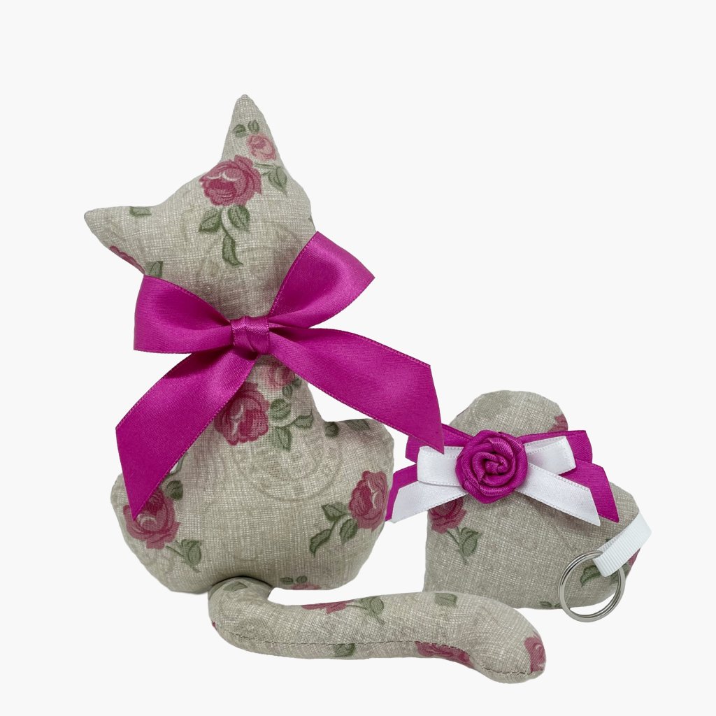 Cat with levender - roses and stamps