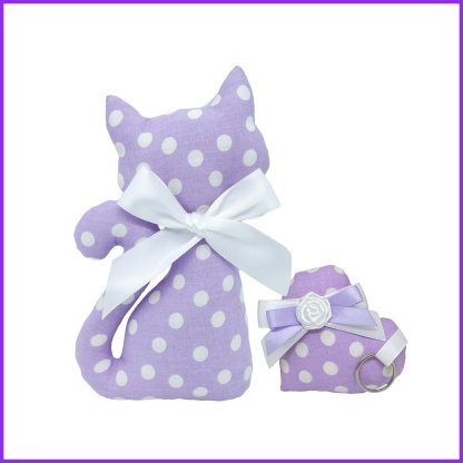 Cat with lavender + heart pendant - purple polka dot