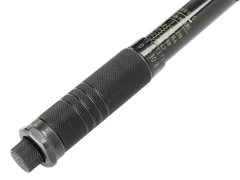 Momentový klíč 28-210 Nm, 1/2" + nástrčné klíče 17, 19 a 21 mm + prodloužení 125 mm, kalibrační certifikát