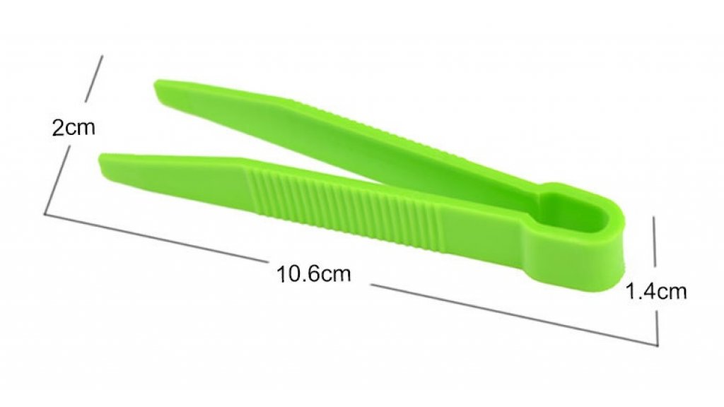 Plastic tweezers flat green