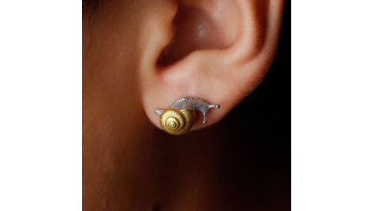 Ezüst-arany fülbevaló realisztikus csiga 