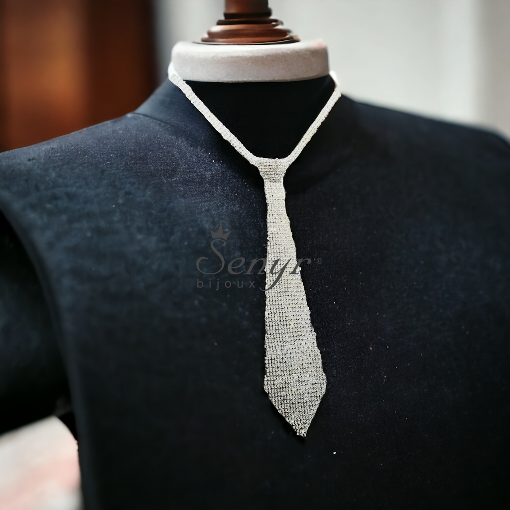 Křišťálová kravata