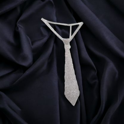 Crystal tie