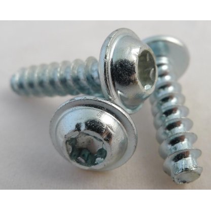 Šroub do plastu POLYFORM TORX+ 5x20