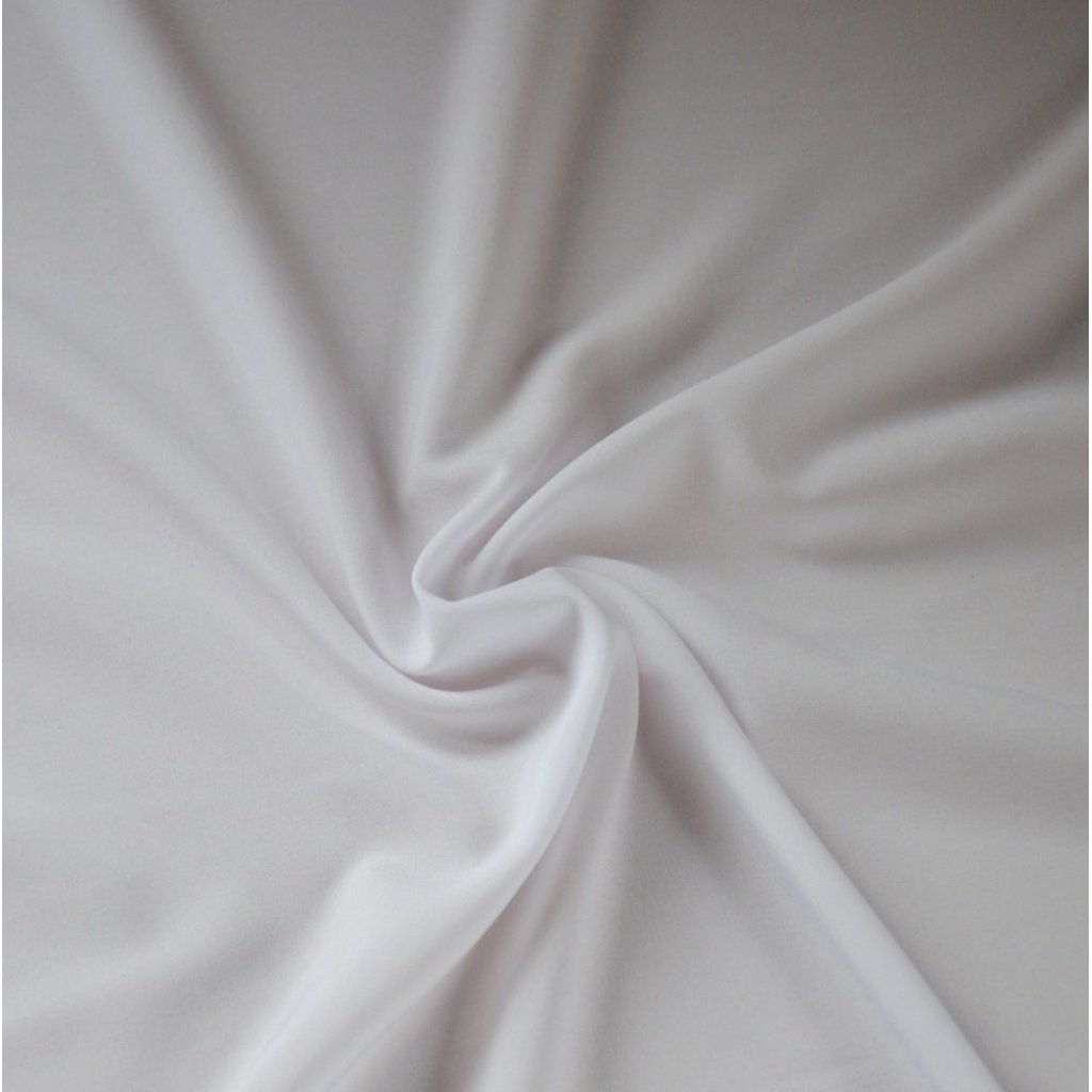 Silky bílé