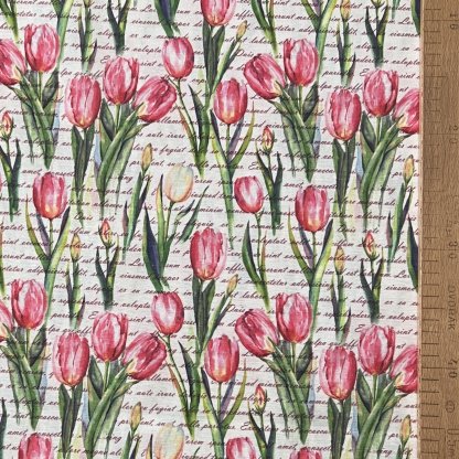Červené  tulipány na dopisu dekorační