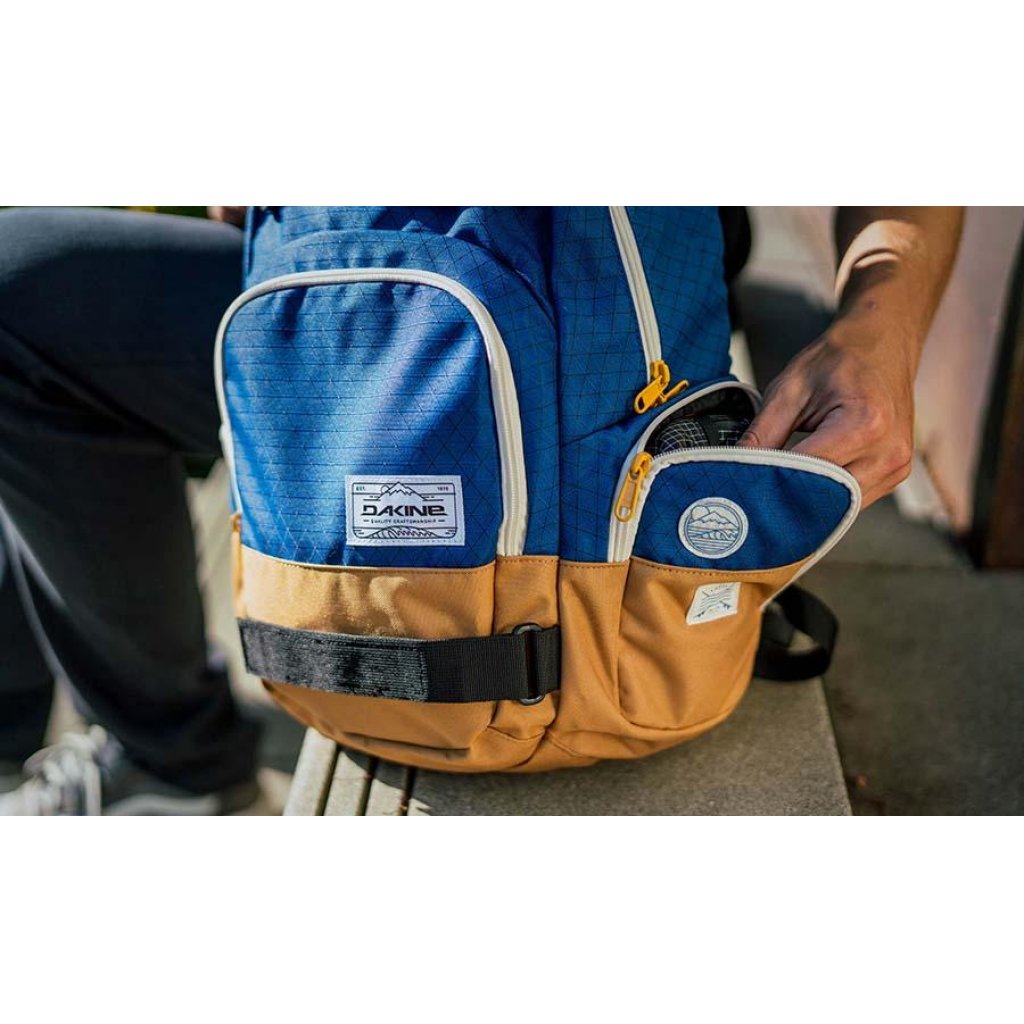 batoh Dakine Atlas 25L Tabor