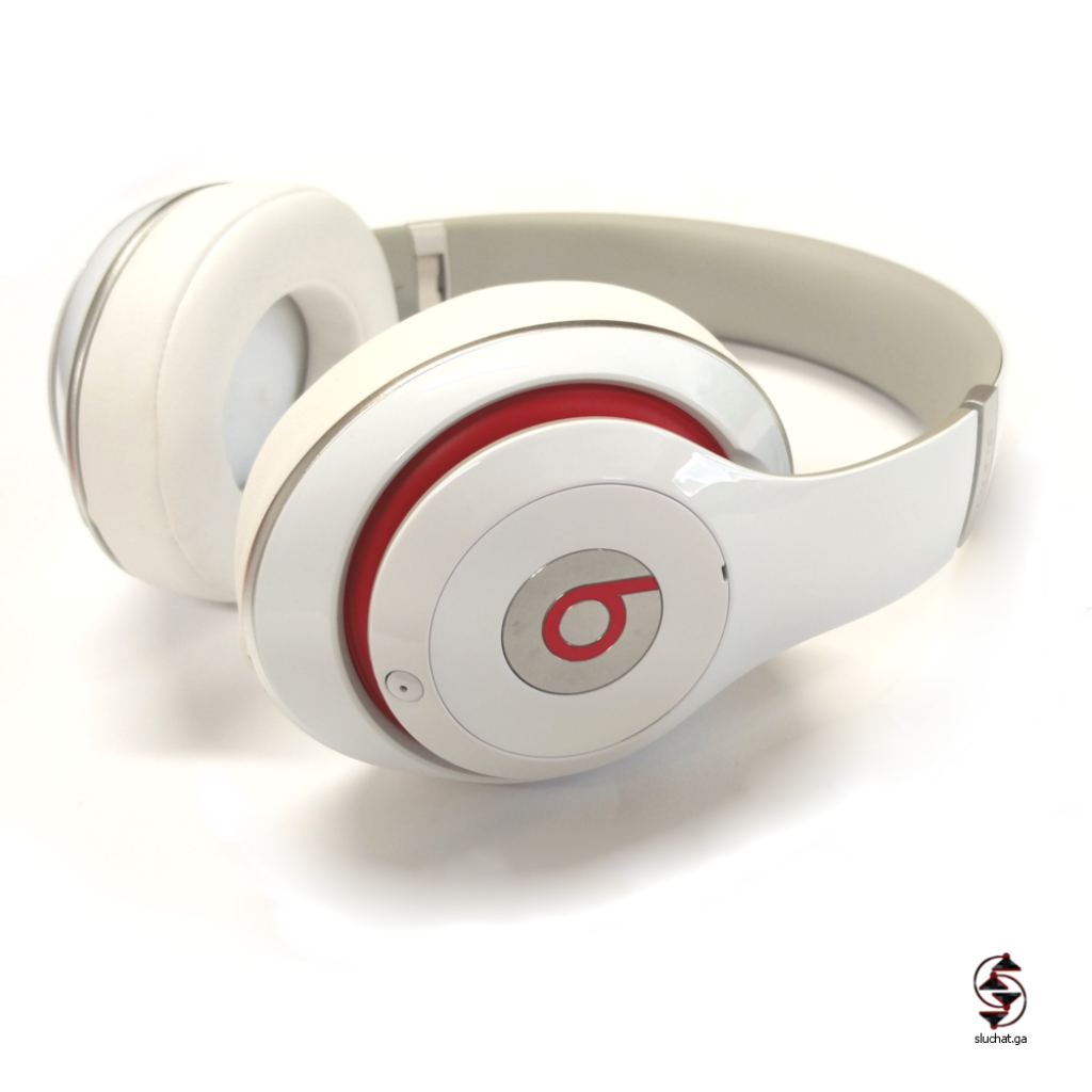 beats studio2 wireless ヘッドホン ホワイト レッド Beats Studio 2 Wireless White - condition A - Servis sluchátek