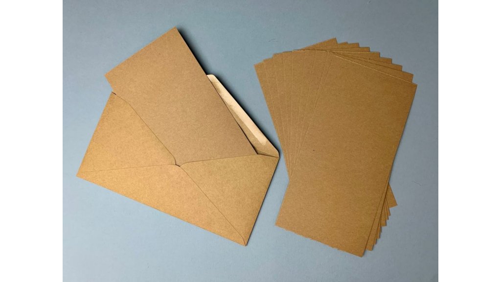 Kraftový papír - podkladový - 21x10 cm - 10 archů - 260g