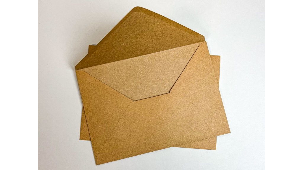 Silné obálky na svatební oznámení velikosti A5 - kraftové rustikální