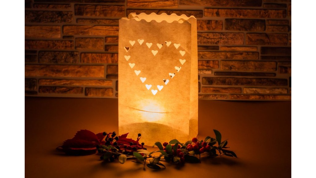 Srdcová lucerna na svíčku - stolní