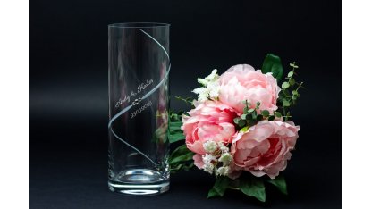 Skleněná váza s krystaly Swarovski s gravírováním