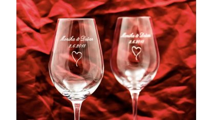 Svatební skleničky na víno se jmény - Viola