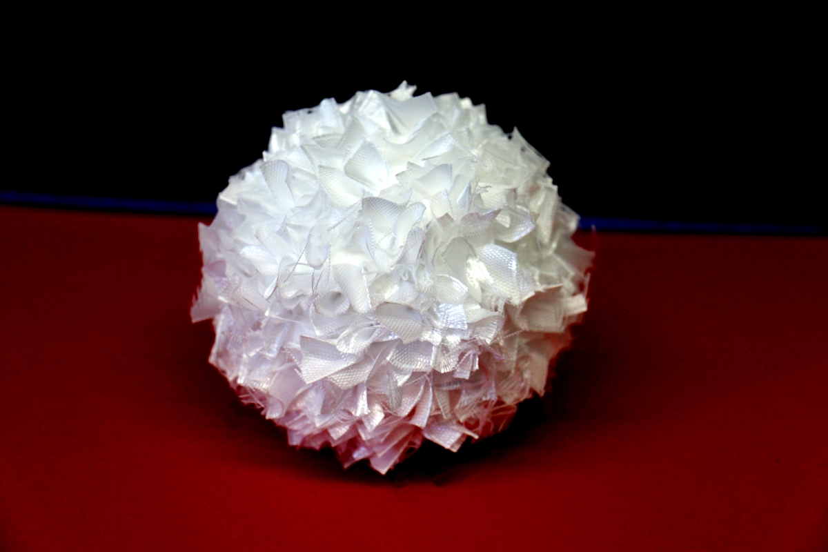 Sněhová koule z polystyrenu