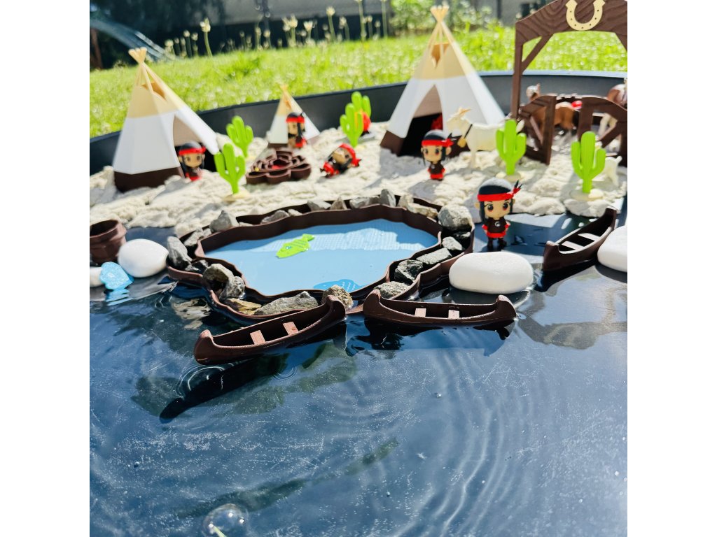 Teepee – rekvizita do malých světů (výška 12 cm)