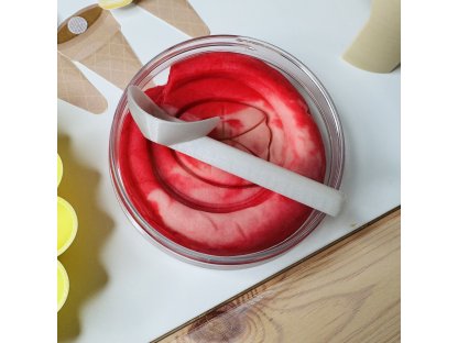 Dětská naběračka na zmrzlinu – ideální pro sensory play 2