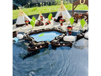 Teepee – rekvizita do malých světů (výška 12 cm)