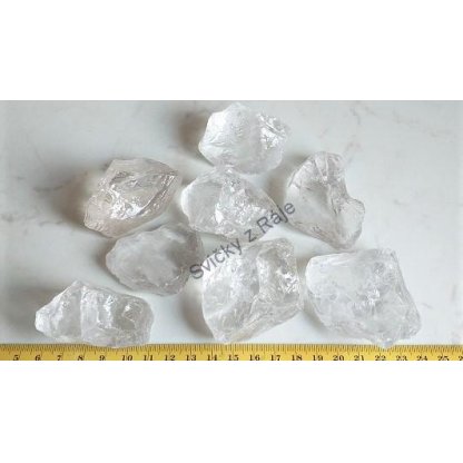 Křišťál surový A 4 cm