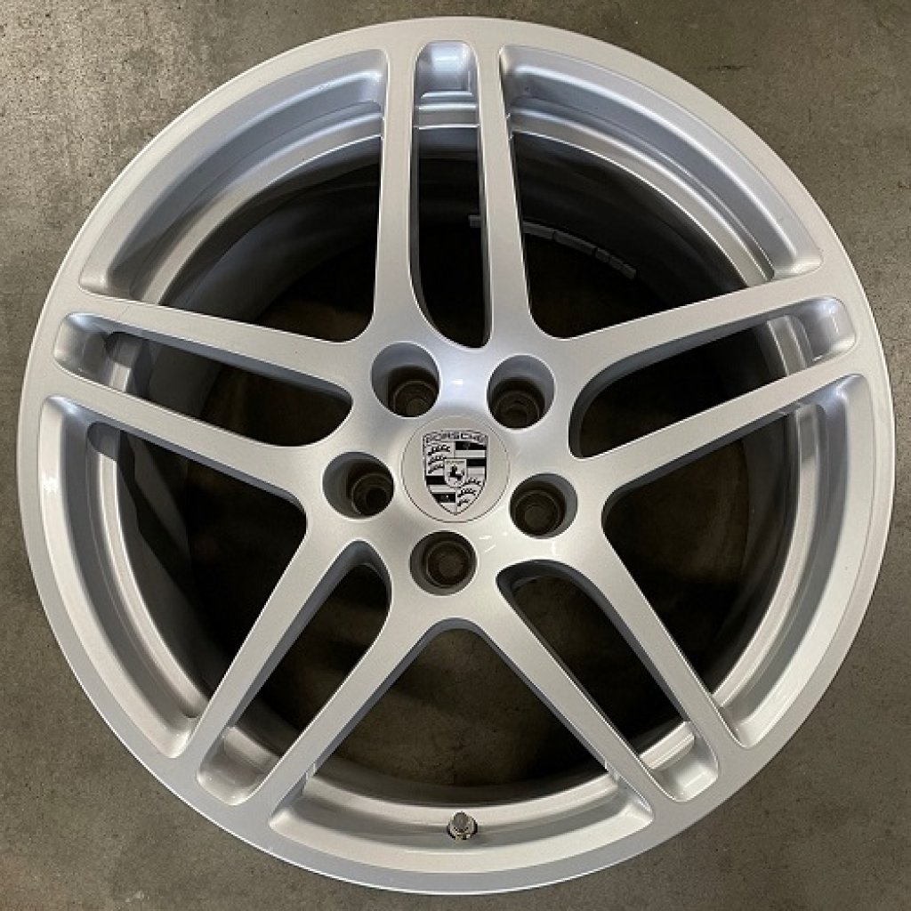 Bazar. disky 8,0x18 5/112 ET21 a 9,0x18 5/112 ET21 original Porsche Macan