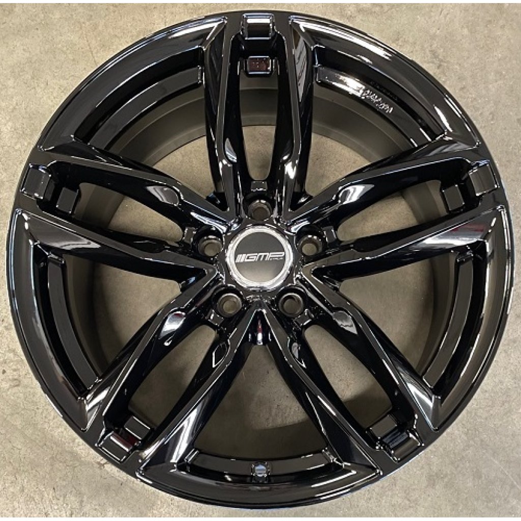 Bazar. disky 8,0x18 5/112 ET45 GMP Atom, černé, nový lak, průměr 66,5 JAKO NOVÉ