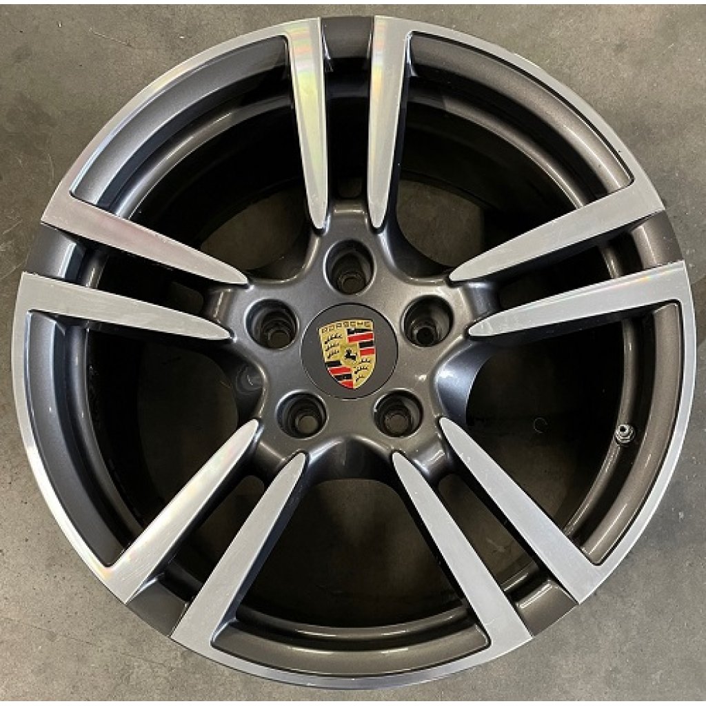 Bazar. disky 9,0x19 5/130 ET60 a 10,0x19 5/130 ET61+42 Replika Porsche, průměr 71,6