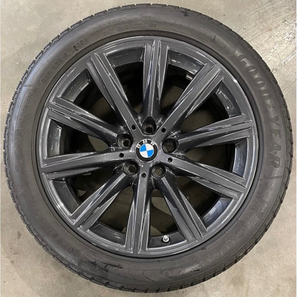 Bazar. komplety 8,0x18 5/112 ET30 BMW 5, zimní pneu 245/45R18 100V Good year UG8 RFT
